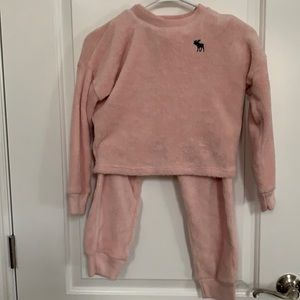 Girls Abercrombie and Fitch sleepwear